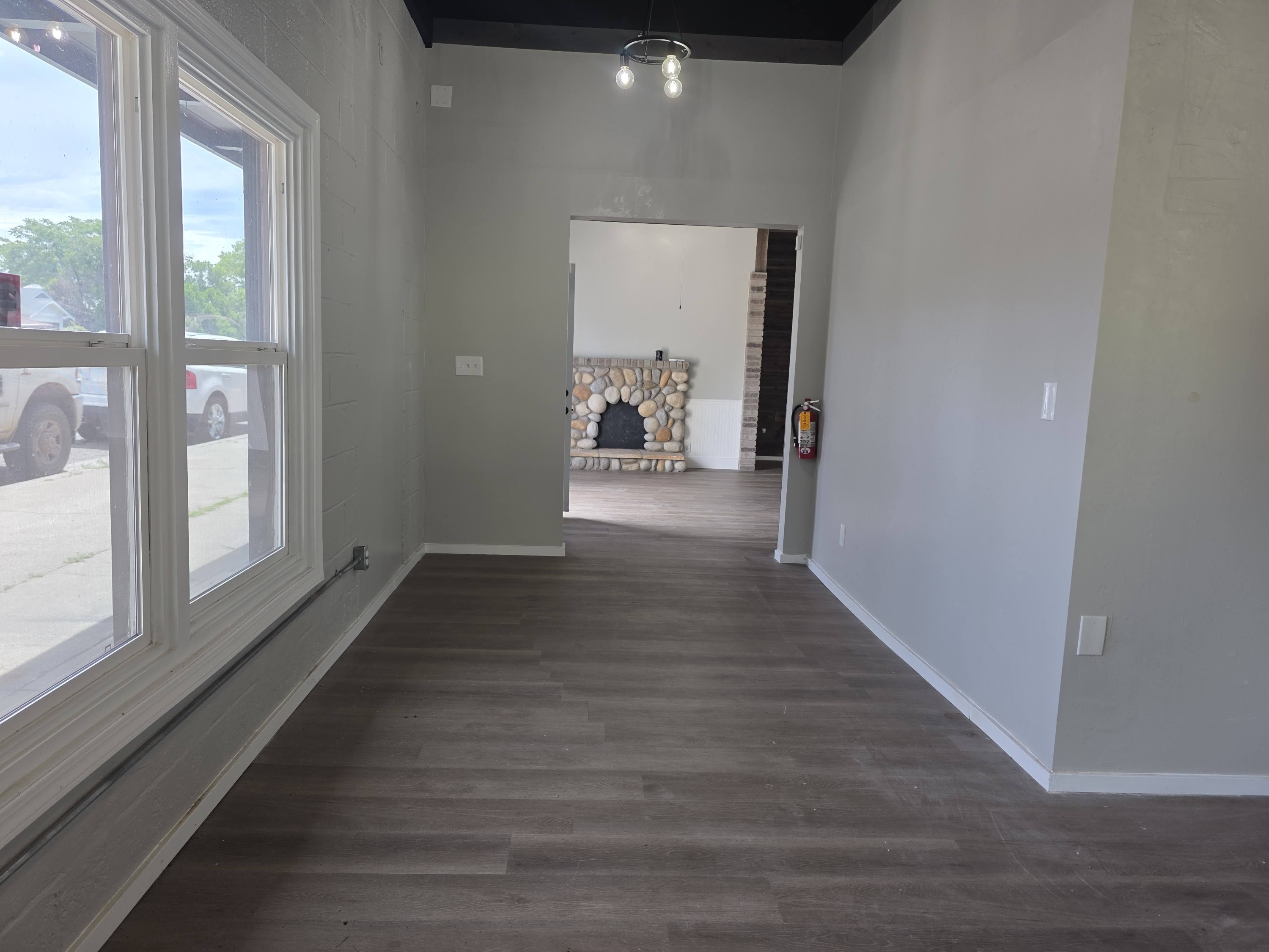 807 Lincoln Street - 1